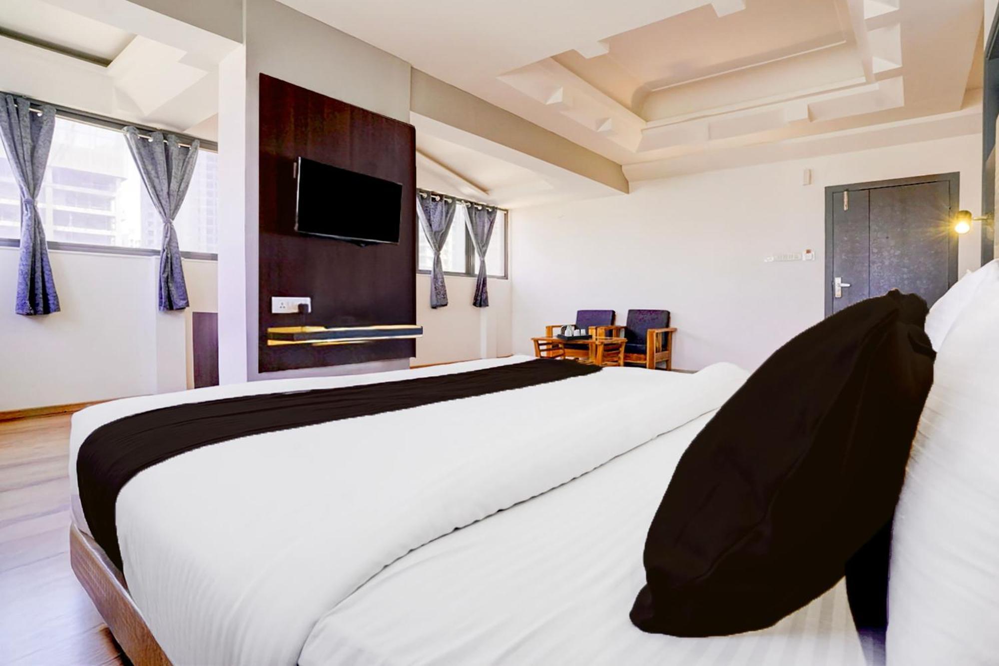 Super Townhouse Bombay Exhibition Centre Goregaon Εξωτερικό φωτογραφία