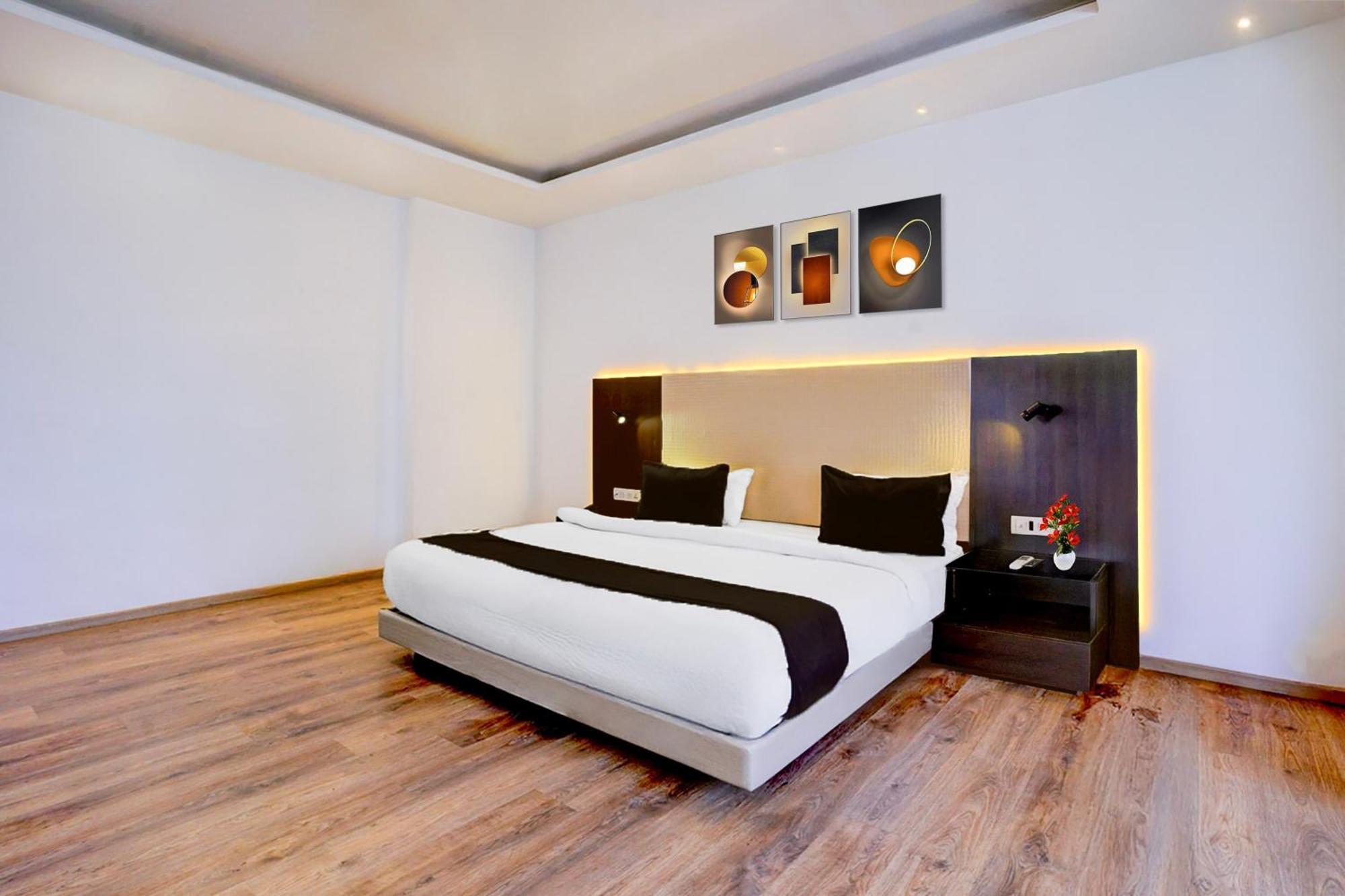 Super Townhouse Bombay Exhibition Centre Goregaon Εξωτερικό φωτογραφία