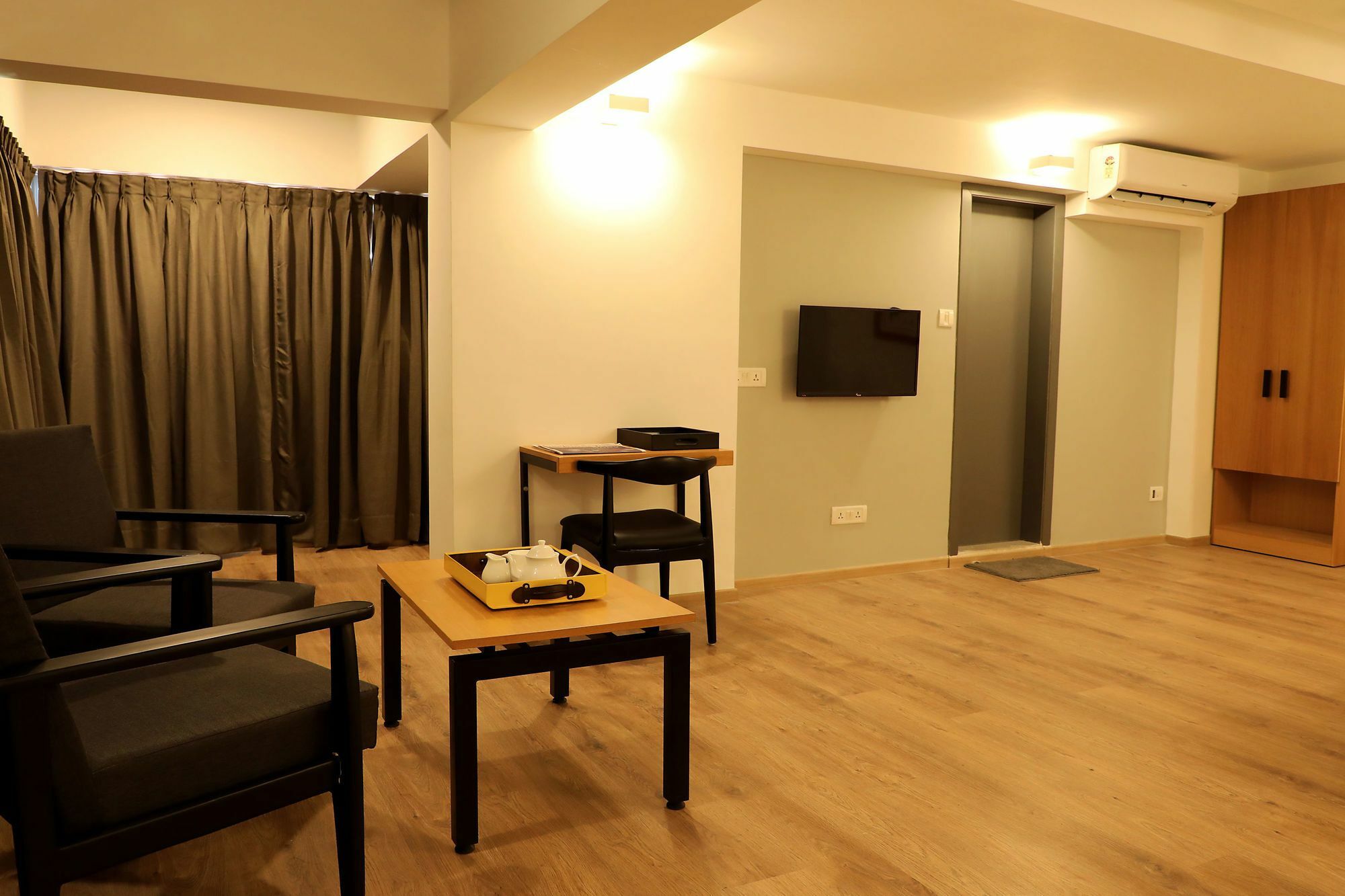 Super Townhouse Bombay Exhibition Centre Goregaon Εξωτερικό φωτογραφία