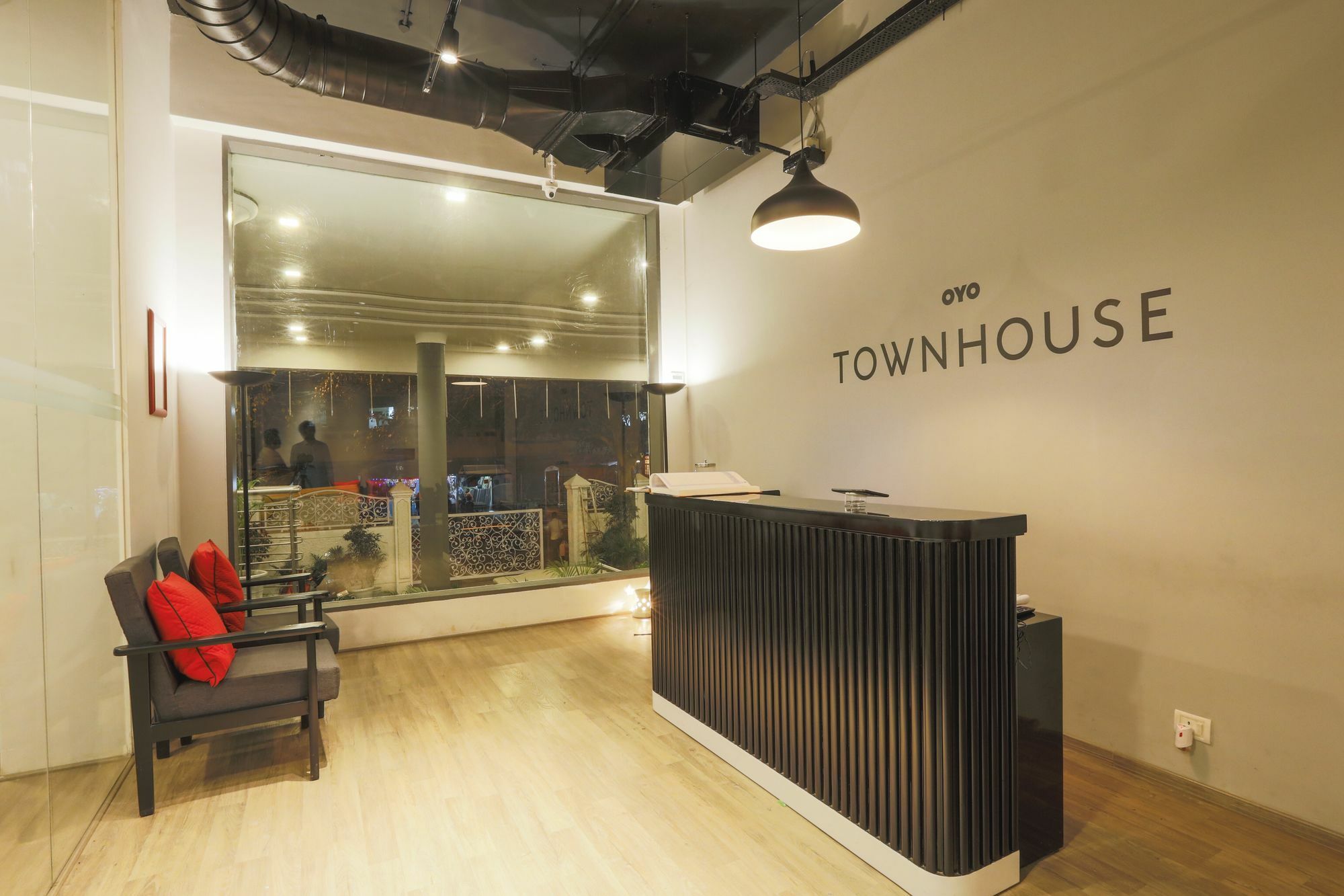 Super Townhouse Bombay Exhibition Centre Goregaon Εξωτερικό φωτογραφία